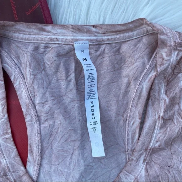 Lululemon Love Tank - Picture 2 of 3